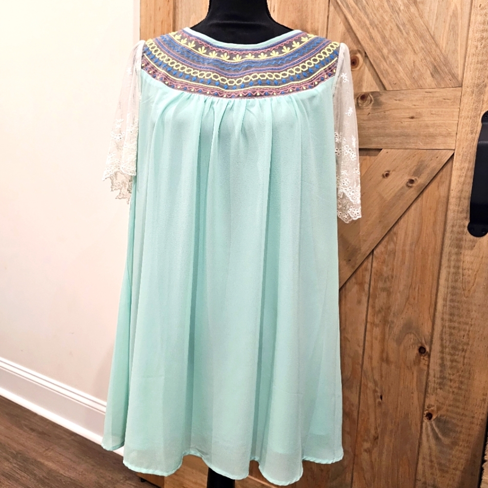 Umgee Embroidered Lace Sleeve Tunic Top or Mini Dress Multicolor
